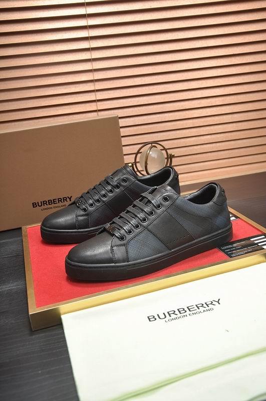 Burberry Men's Shoes 864